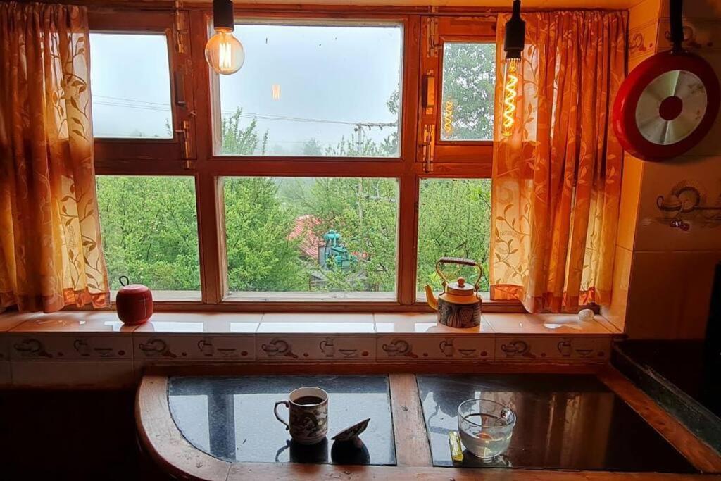 Gharsa - Your Mountain Home Manali  Ngoại thất bức ảnh
